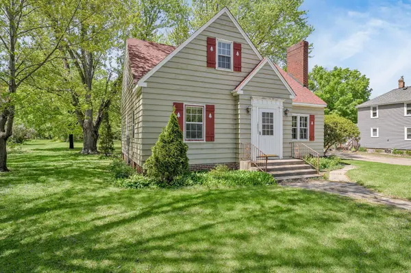 10273 Parrish AVE NE, Elk River, MN 55330