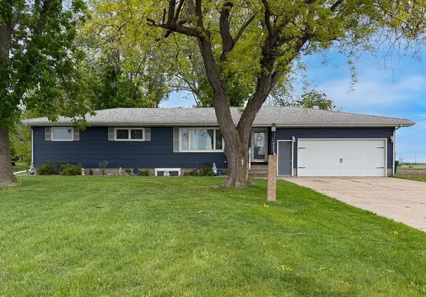 218 London RD, Marshall, MN 56258
