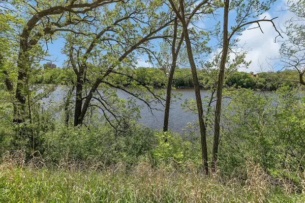 506 Riverside DR SE, Saint Cloud, MN 56304