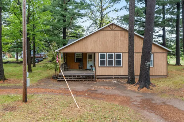 423 Cypress AVE N, Braham, MN 55006