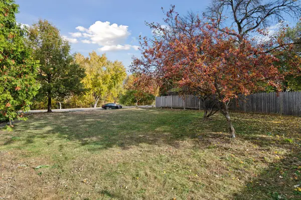 2821 W 54th ST, Minneapolis, MN 55410