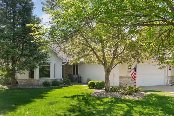 9945 Old Wagon TRL, Eden Prairie, MN 55347