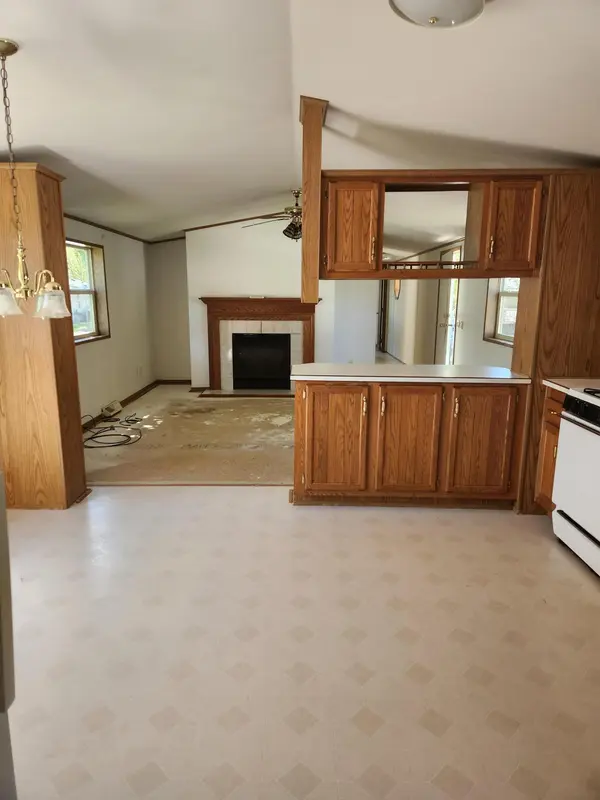 102 Jaybee LN, Mankato, MN 56001