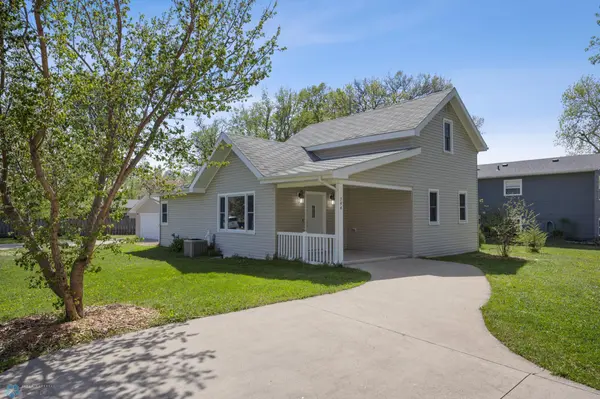 744 4th ST S,  Casselton,  ND 58012