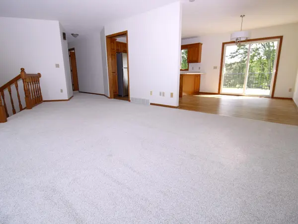 538 Nordic LN, Troy Twp, WI 54016