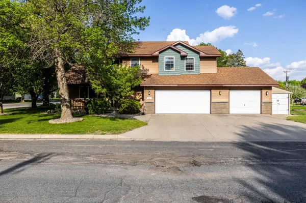 321 Memorial DR SW, Blooming Prairie, MN 55917