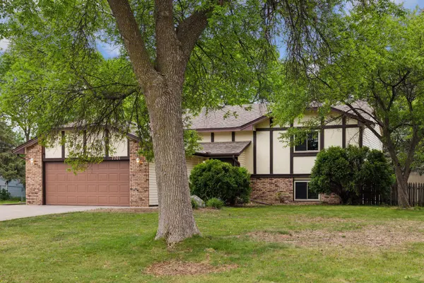 7701 N College Park DR, Brooklyn Park, MN 55445