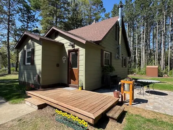 302 North ST W, Nevis, MN 56467