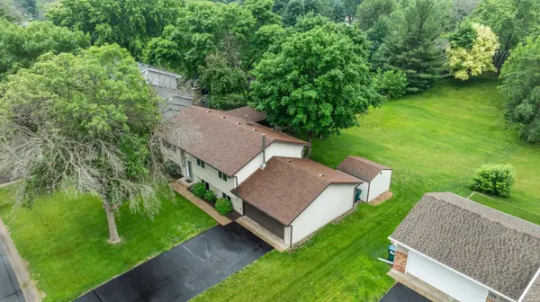 824 96th LN NE, Blaine, MN 55434