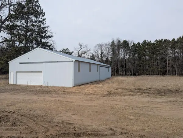 22846 Raven ST NW, Oak Grove, MN 55005