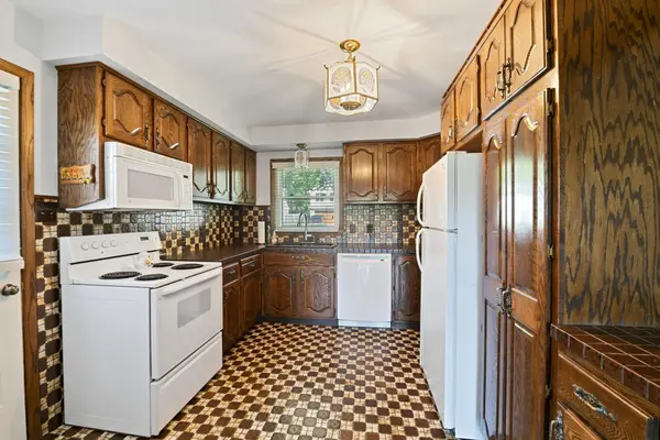 771 Ashland AVE, Saint Paul Park, MN 55071