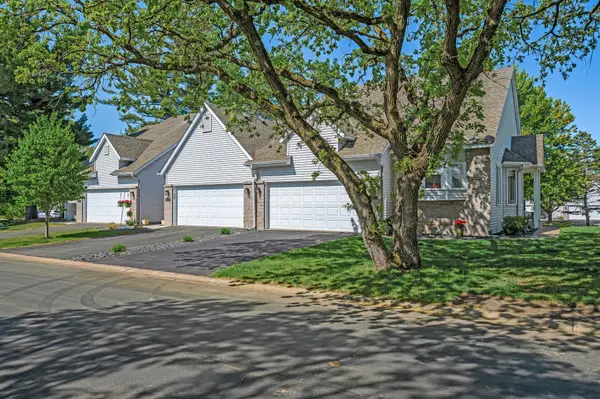 9599 Juniper ST NW, Coon Rapids, MN 55433