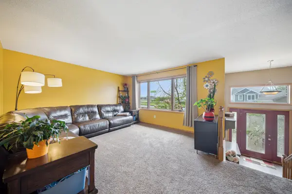 3137 Lake ST NW, Rochester, MN 55901