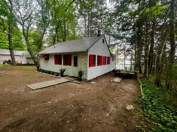 48483 197th AVE, Shamrock Twp, MN 55760