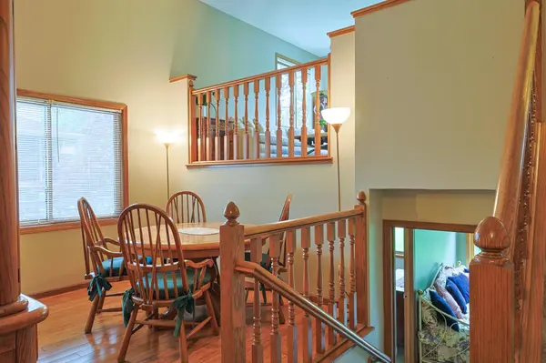 5710 S Park DR, Savage, MN 55378
