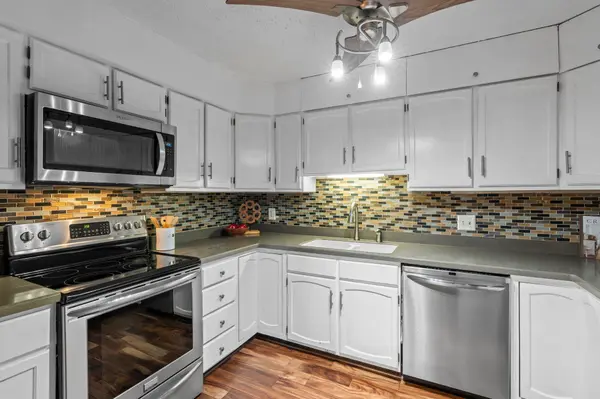 3090 Lexington AVE N #A9, Roseville, MN 55113