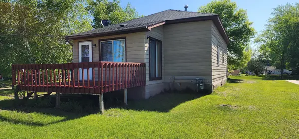 503 5th ST SE, Staples, MN 56479