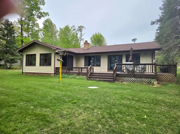 18959 527th LN,  Mcgregor,  MN 55760