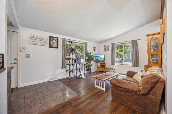 603 2nd AVE NW, Buffalo, MN 55313