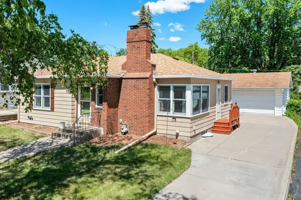 755 Parkview AVE, Saint Paul, MN 55117