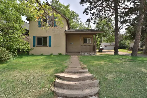 809 S 7th ST, Brainerd, MN 56401