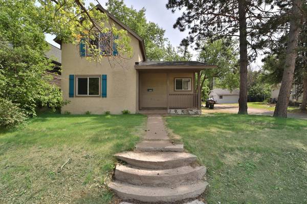 809 S 7th ST,  Brainerd,  MN 56401