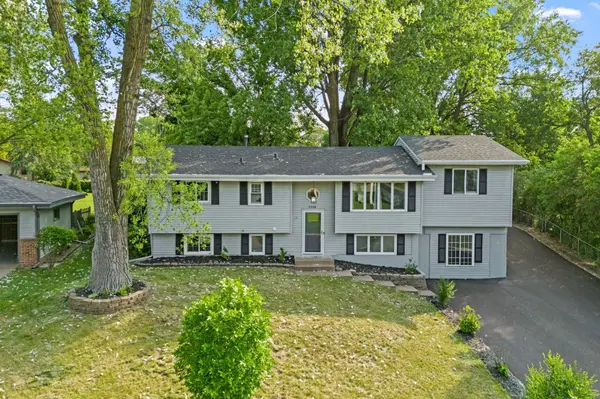 3308 Bryant AVE, Anoka, MN 55303