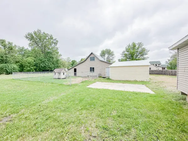 28918 Dewy LN, New Prague, MN 56071