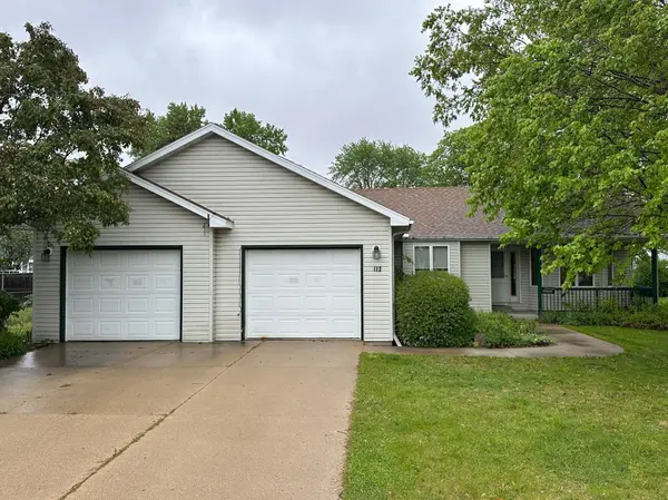 112 Sprie CT SE, Pine Island, MN 55963