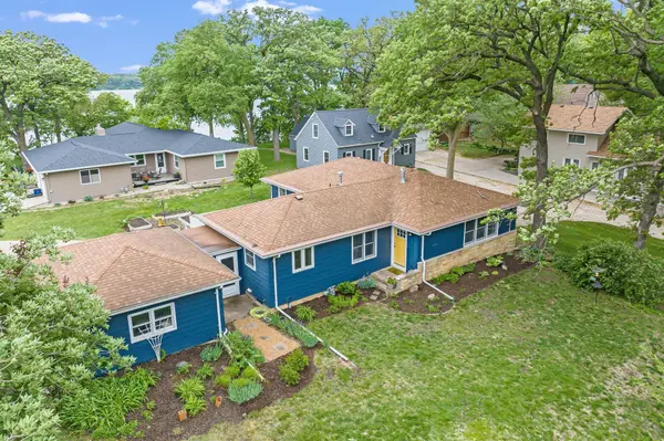 1312 Beach PL, Fairmont, MN 56031