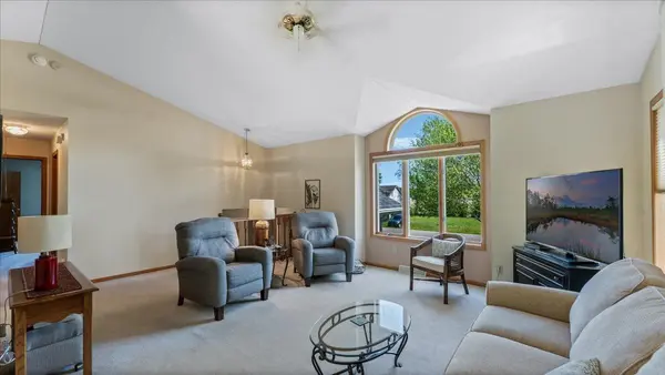 2705 Serenity DR, Saint Cloud, MN 56301