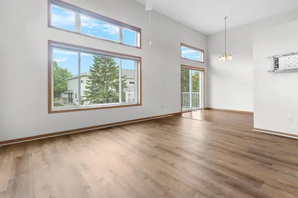 7384 Braden TRL, Inver Grove Heights, MN 55076
