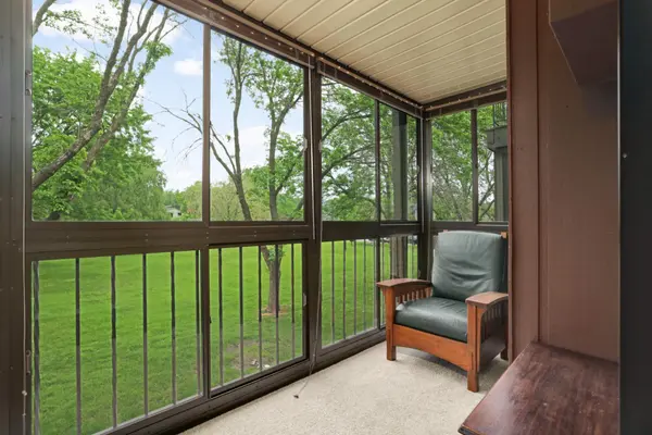 3461 Kent ST #1104, Shoreview, MN 55126