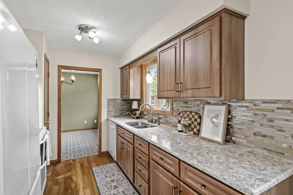 3373 116th AVE NW, Coon Rapids, MN 55433