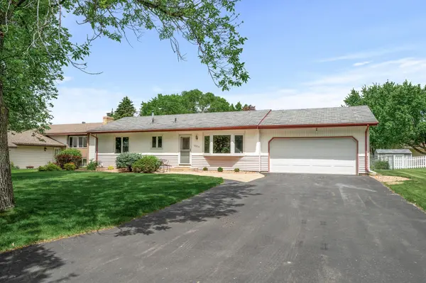 3373 116th AVE NW, Coon Rapids, MN 55433