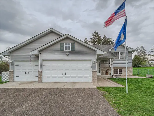 5588 Kalenda DR NE, Albertville, MN 55301
