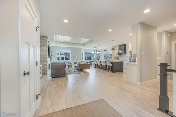 3340 2nd ST E, West Fargo, ND 58078