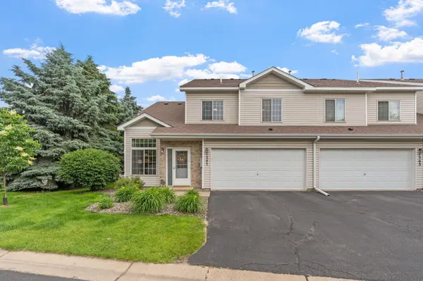 1297 124th AVE NE,  Blaine,  MN 55434