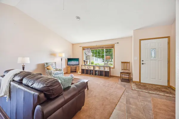 155 Bantam RD, Sartell, MN 56377