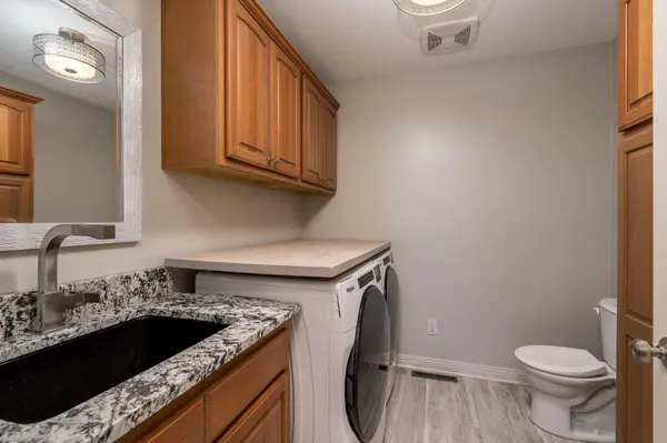 68 Balsam CIR, Madison Lake, MN 56063