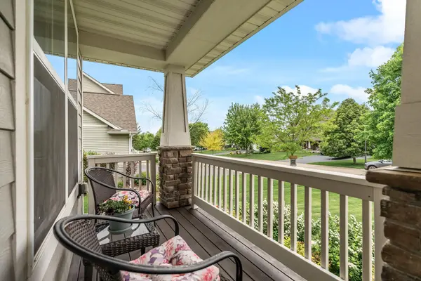 2540 Heron LN, Victoria, MN 55386