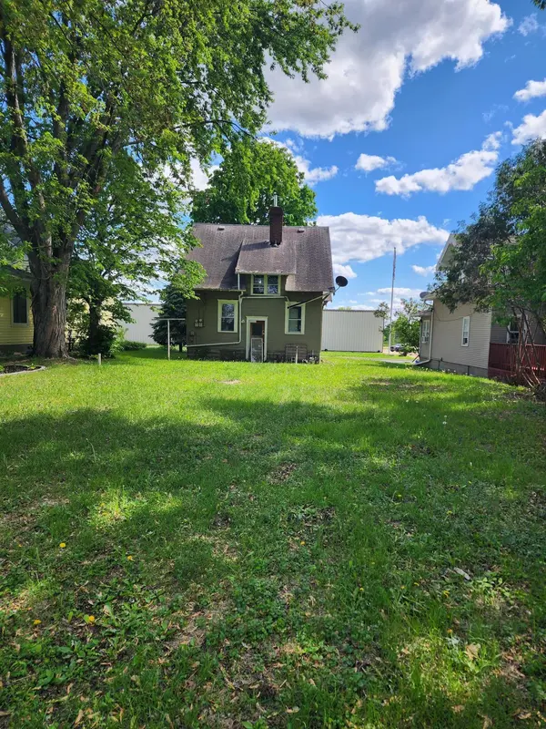 405 W Baker ST, Arlington, MN 55307