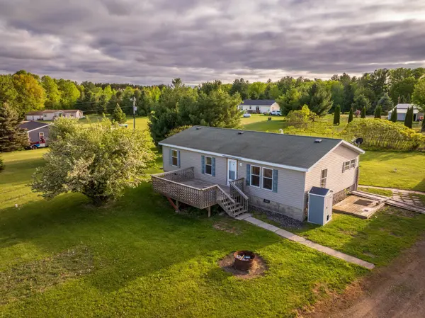 1589 Jade ST, Ogilvie, MN 56358