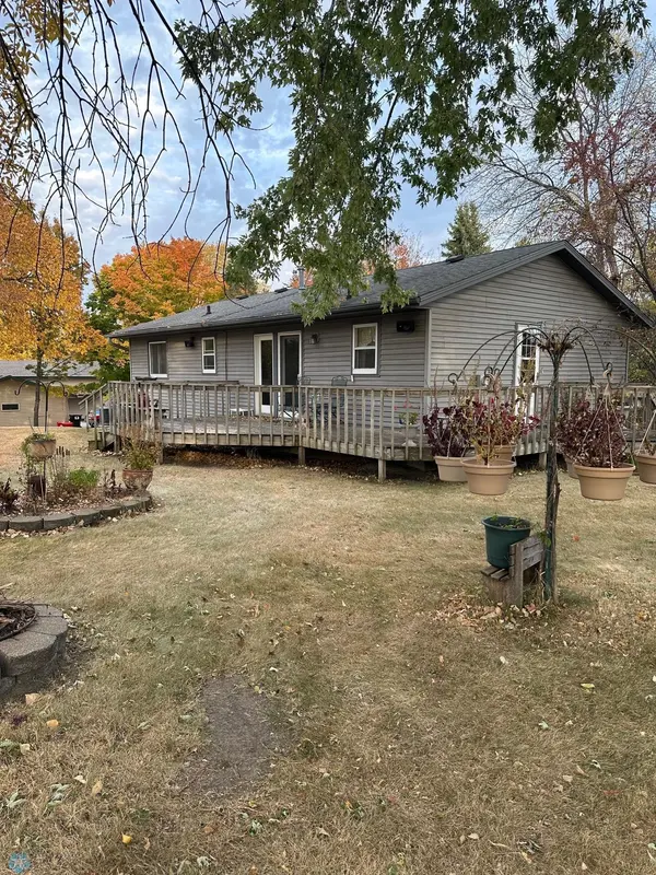 1309 Lake Crest DR, Alexandria, MN 56308
