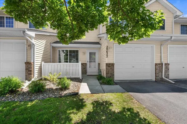 20622 Brennan PATH #202, Farmington, MN 55024