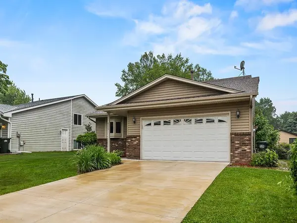 4233 Valley Forge PL, Eagan, MN 55123