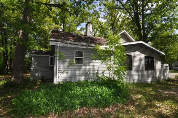 315 1st ST S, Hackensack, MN 56452