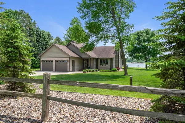 13631 36th ST NW, Annandale, MN 55302