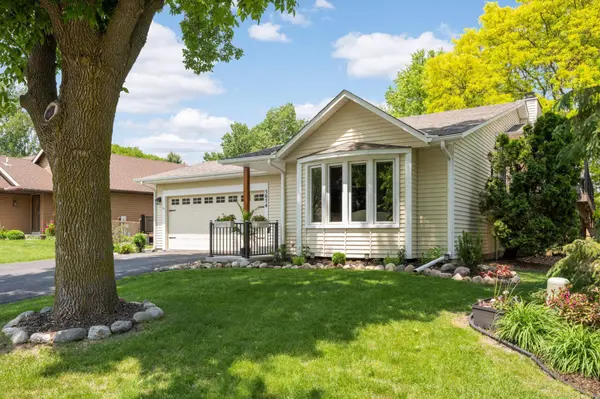 5054 W 143rd ST, Savage, MN 55378