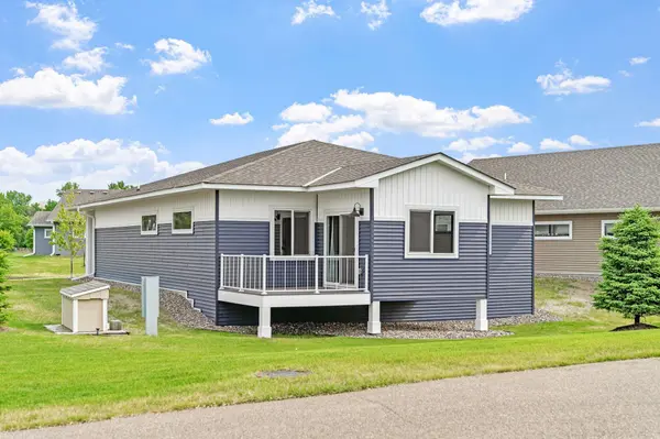 2810 Eastview CT, Anoka, MN 55303